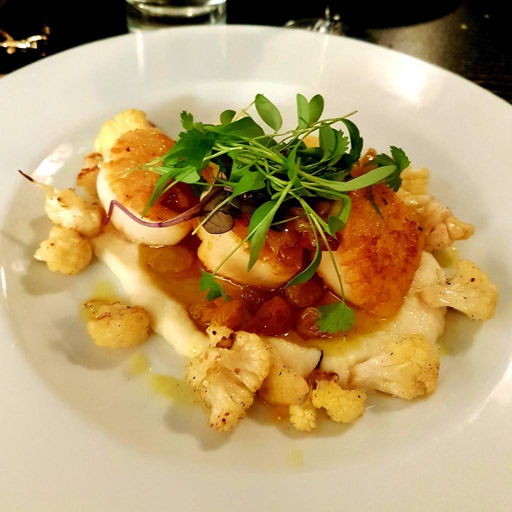 Dere Street Restaurant | restaurant | 33 Main St, Newtown, CT 06470, USA | 2033049356 OR +1 203-304-9356