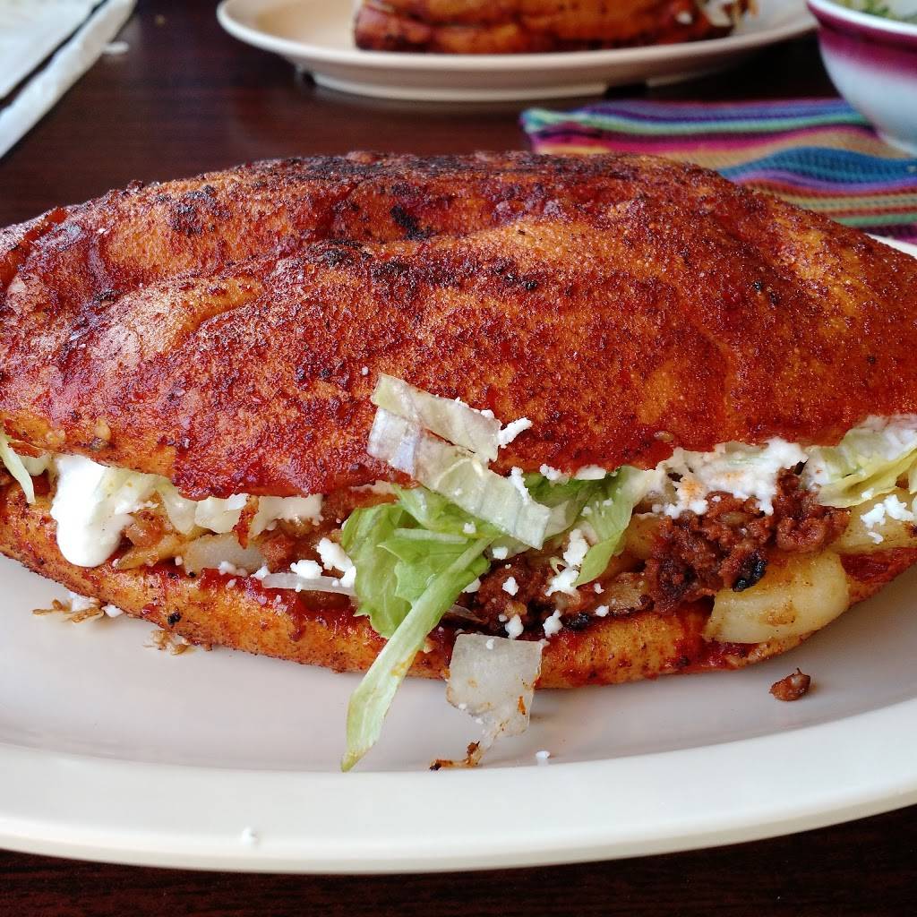 El Habanero | restaurant | 3300 W Fullerton Ave, Chicago, IL 60647, USA | 7732279225 OR +1 773-227-9225