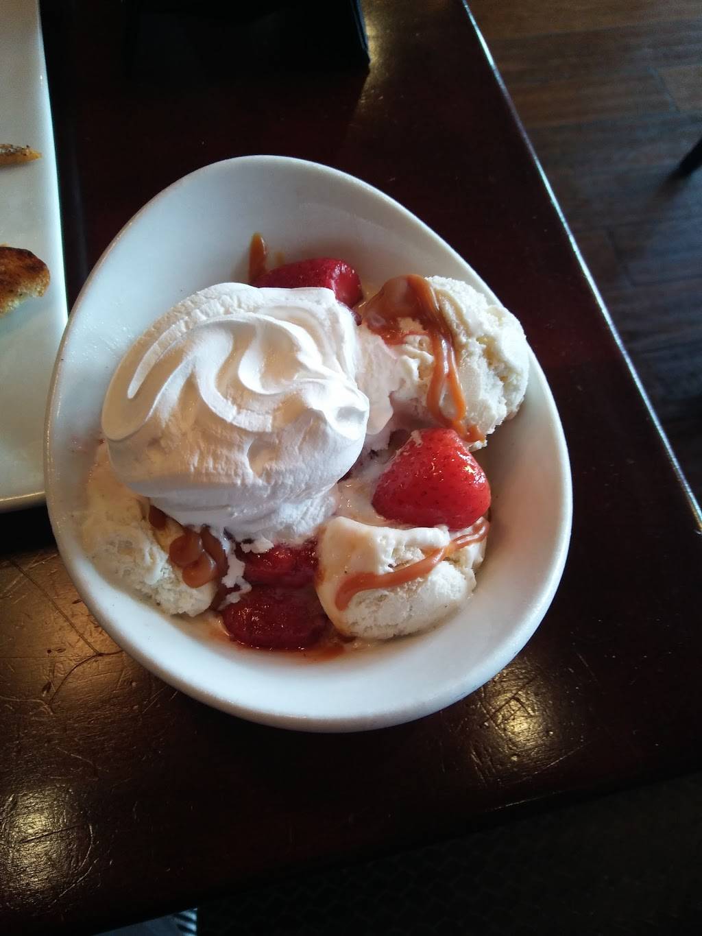 Gosport Tavern | restaurant | 702 High St, Portsmouth, VA 23704, USA | 7576062666 OR +1 757-606-2666