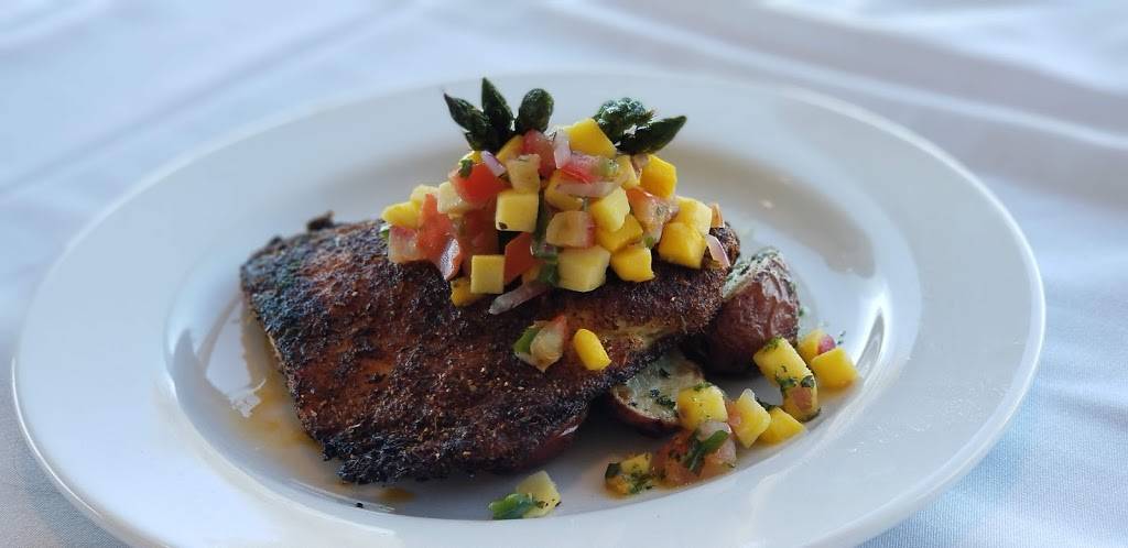 The Metalwood Grille | restaurant | 820 N John St, McHenry, IL 60050, USA | 8153851077 OR +1 815-385-1077