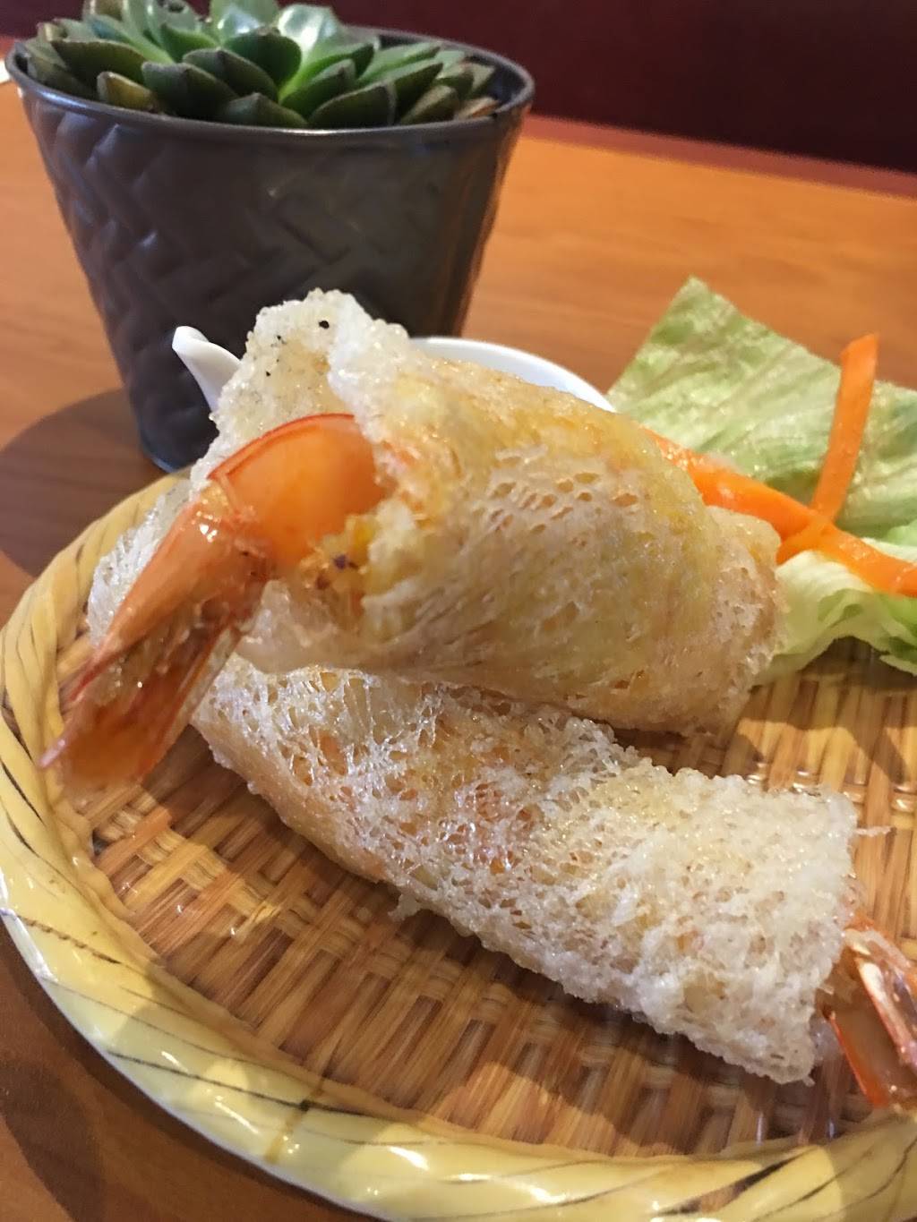 Pho-ever Yours | restaurant | 106 N Essex Ave, Narberth, PA 19072, USA | 4848001239 OR +1 484-800-1239