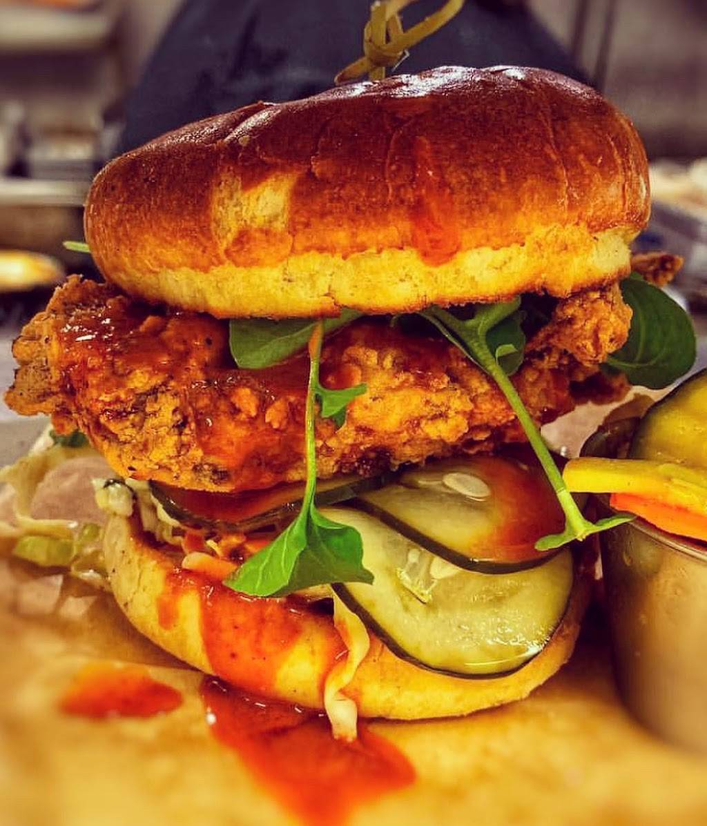 First Hill, York | restaurant | 369 US-1, York, ME 03909, USA | 2073518517 OR +1 207-351-8517