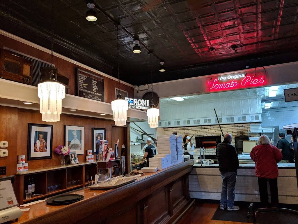 Frank Pepe Pizzeria Napoletana | restaurant | 157 Wooster St, New Haven, CT 06511, USA | 2038655762 OR +1 203-865-5762