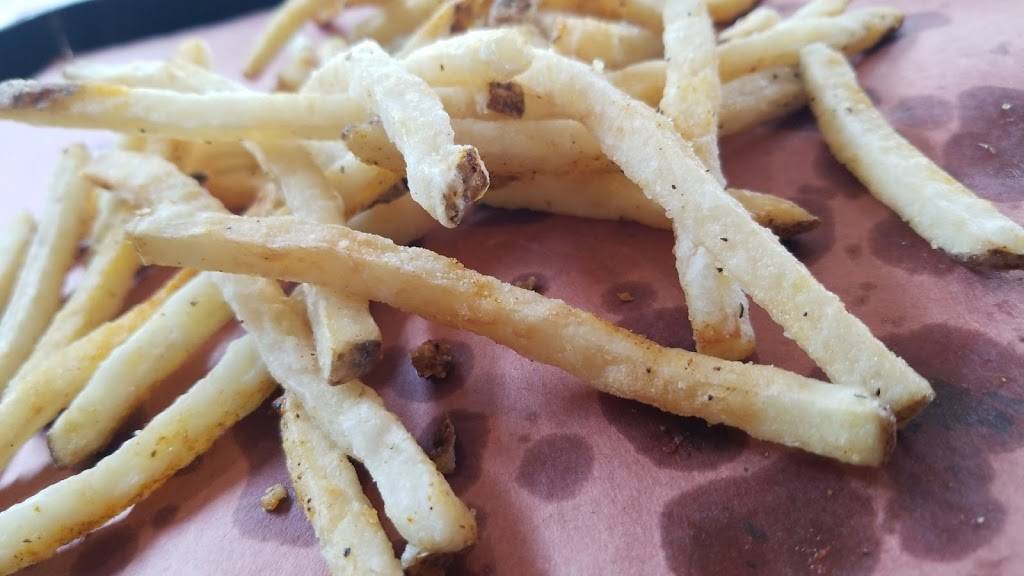 Deckle Smokehouse BBQ | restaurant | 324 W Edmond Rd, Edmond, OK 73003, USA | 4054307649 OR +1 405-430-7649