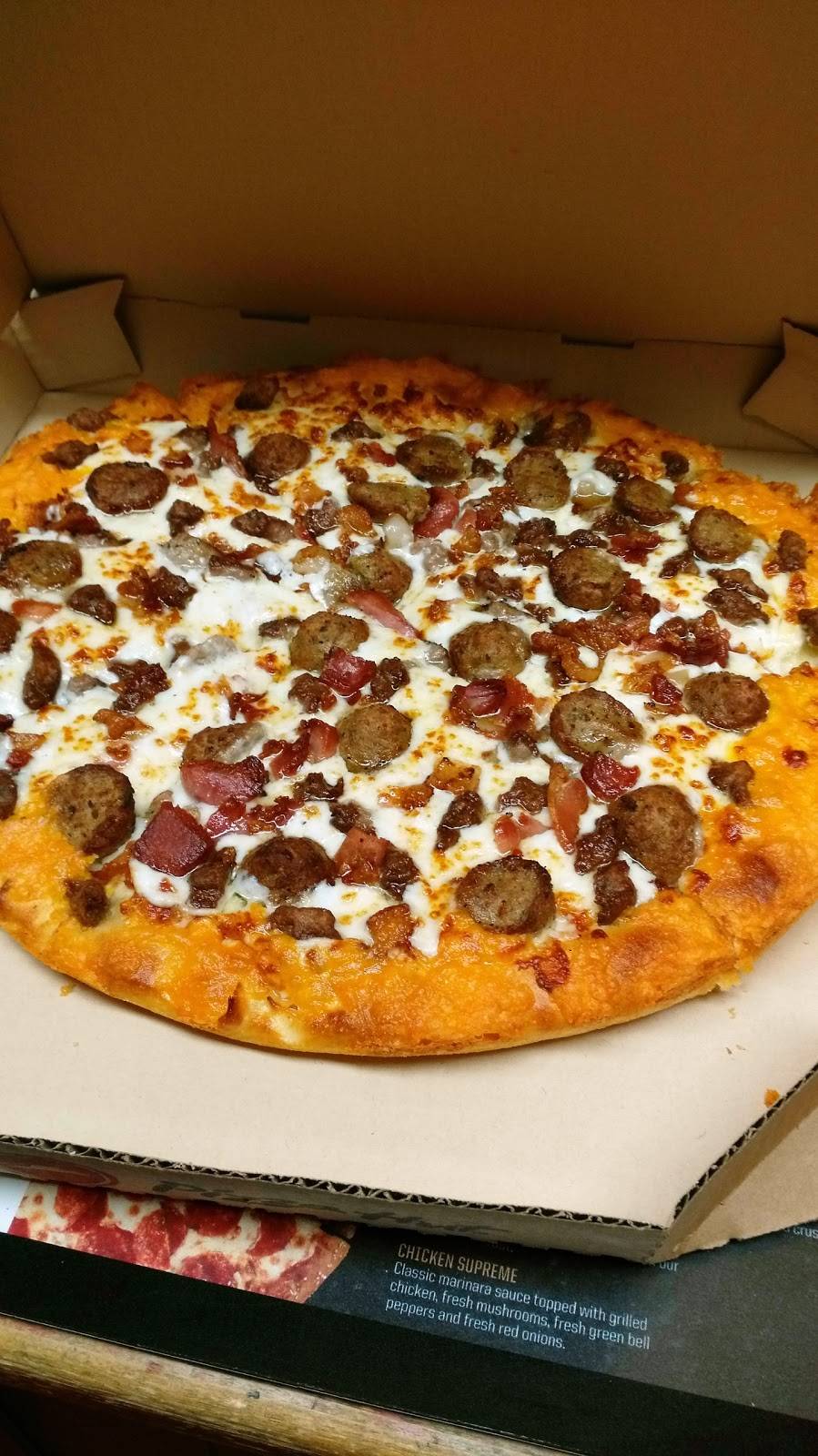 Pizza Hut | restaurant | 5815 Leesburg Pike, Falls Church, VA 22041, USA | 7038248400 OR +1 703-824-8400