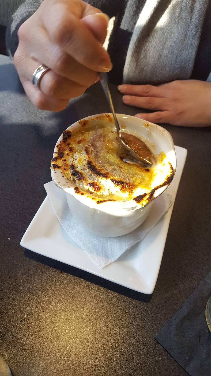 Black Rock Bar & Grill | restaurant | 41601 Ford Rd, Canton, MI 48187, USA | 7349277800 OR +1 734-927-7800