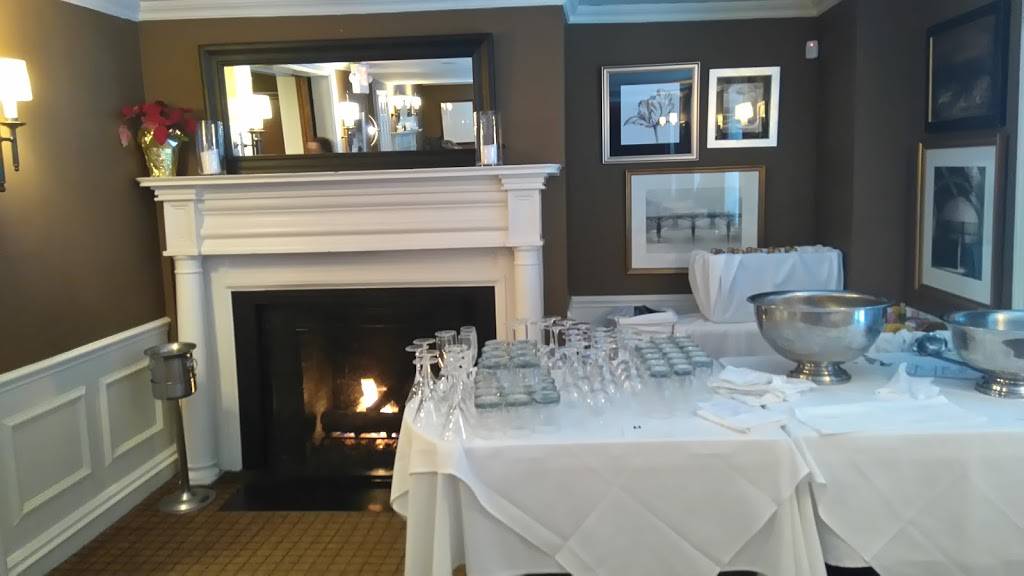 Hendricks Tavern | restaurant | 1305 Old Northern Blvd, Roslyn, NY 11576, USA | 5166211200 OR +1 516-621-1200