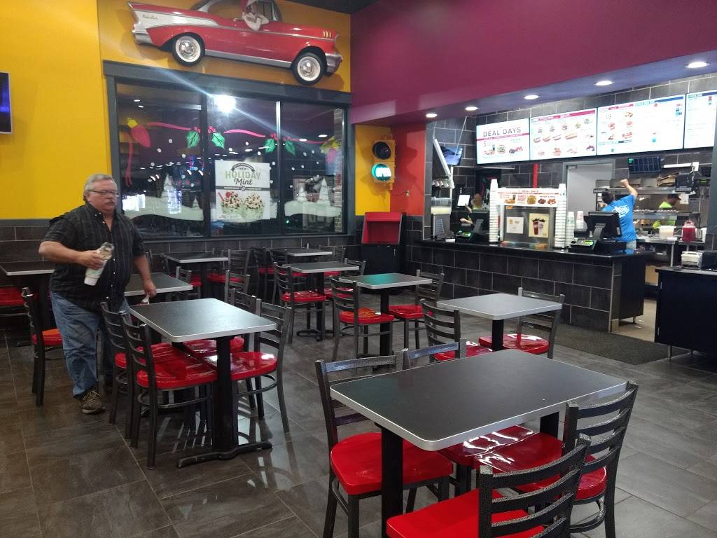 Sonic Drive-In | restaurant | 1204 E Main St, Itasca, TX 76055, USA | 2546879256 OR +1 254-687-9256