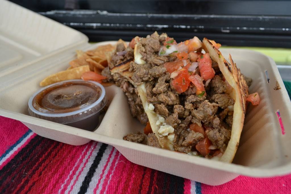 Dilla Libre Gourmet Quesadillas & Cantina | meal takeaway | 1339 E Northern Ave, Phoenix, AZ 85020, USA | 6023994024 OR +1 602-399-4024