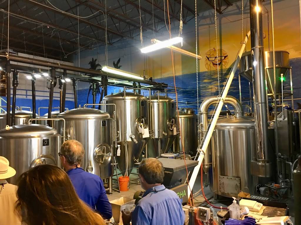 HOB Brewing Co. | restaurant | 931 Huntley Ave, Dunedin, FL 34698, USA | 7274745584 OR +1 727-474-5584