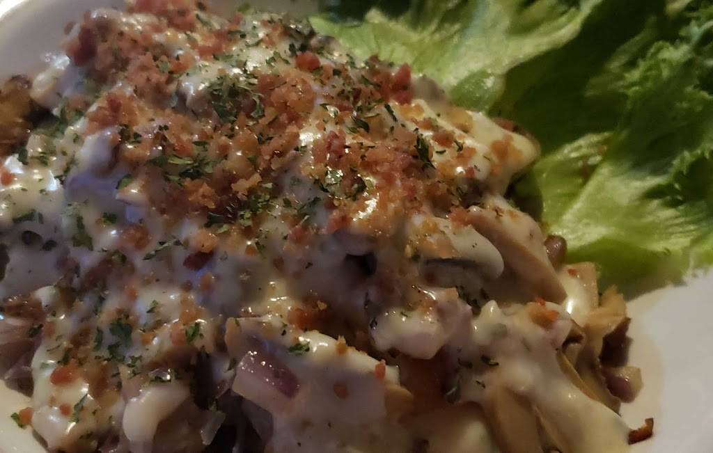 Loopys II | restaurant | W1911 Flame Rd, Marinette, WI 54143, USA | 7153305055 OR +1 715-330-5055