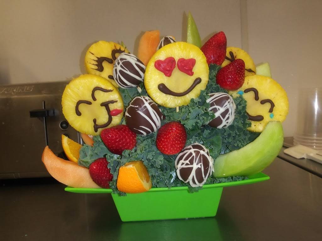 Apple Spice Junction | meal takeaway | 3249 Old Winter Garden Rd, Orlando, FL 32805, USA | 4072985838 OR +1 407-298-5838