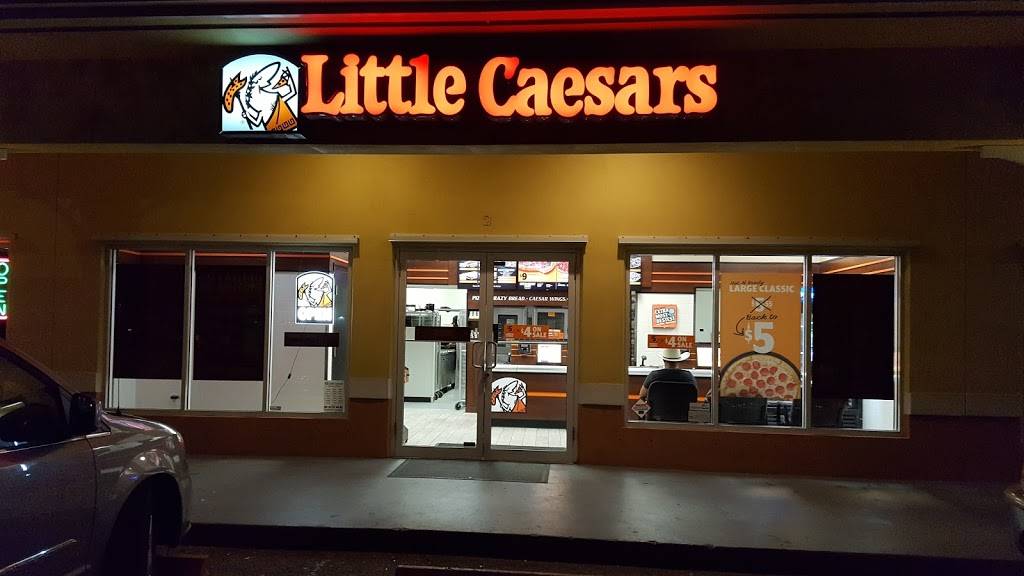 Little Caesars Pizza | meal takeaway | 755 27th Ave SW, Vero Beach, FL 32968, USA | 7727787717 OR +1 772-778-7717