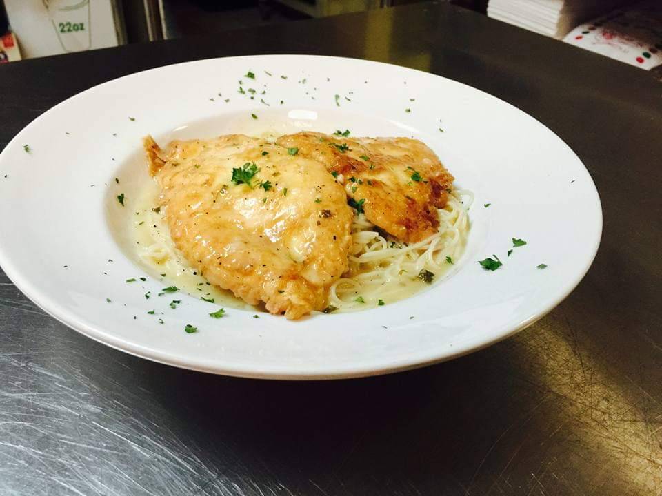 New York Pizza & Pasta | restaurant | 4750 Bryant Irvin Rd #858, Fort Worth, TX 76132, USA | 8179240990 OR +1 817-924-0990