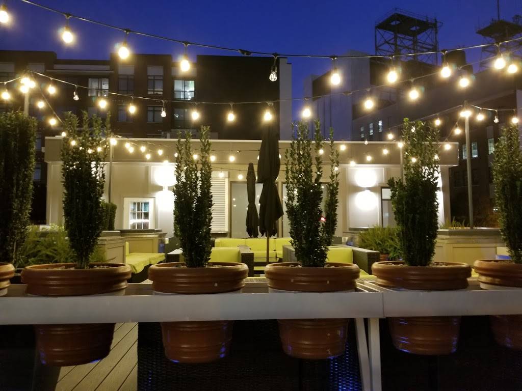 Leones Italian | restaurant | 455 Granby St, Norfolk, VA 23510, USA | 7576241455 OR +1 757-624-1455