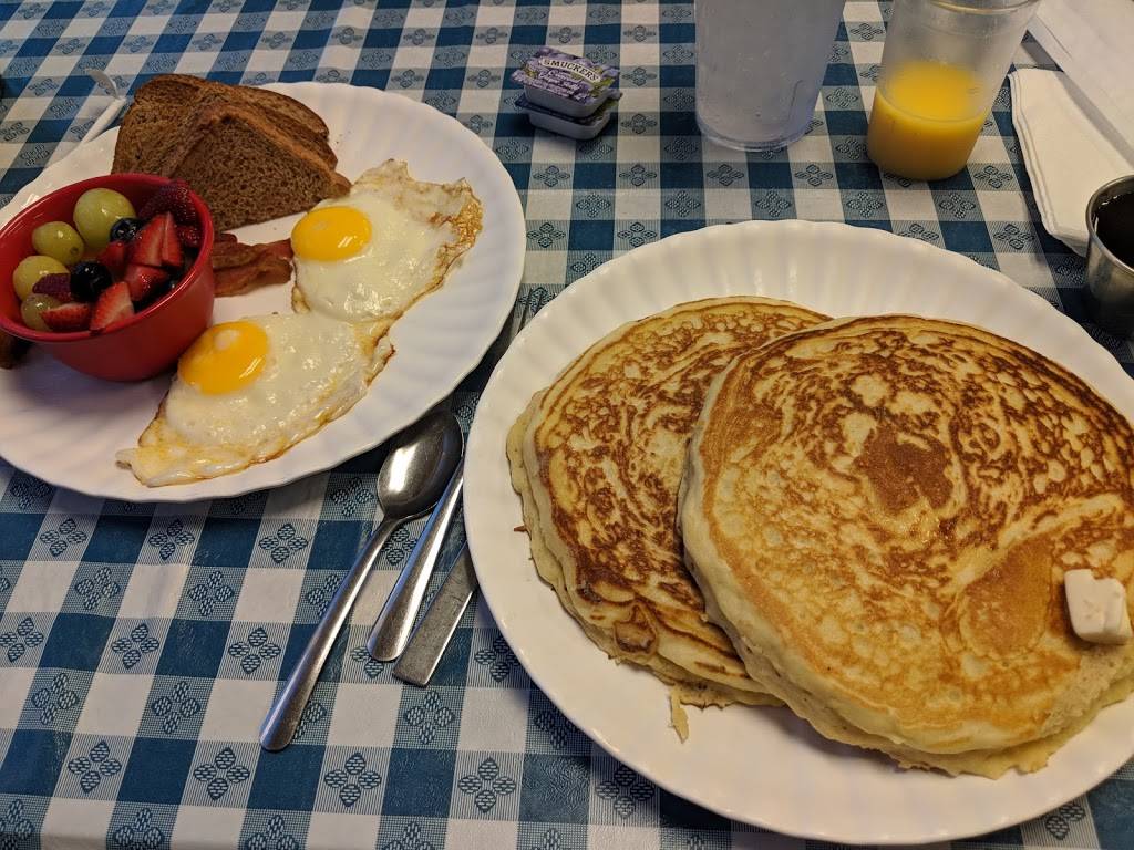 Aunt Ruth Anns | restaurant | 6143, 494 Pinewood Rd, Sumter, SC 29154, USA | 8037571114 OR +1 803-757-1114