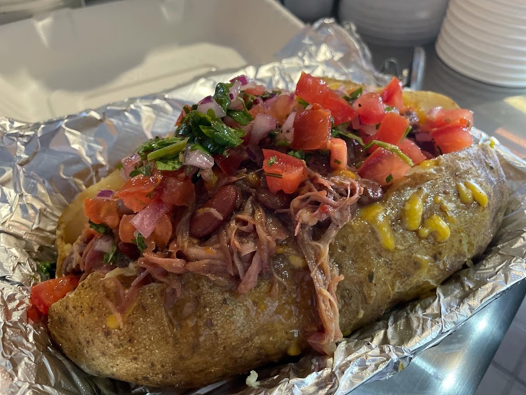 The POT baked potato bar | restaurant | 9215 John W. Elliott Dr, Frisco, TX 75034, USA | 2142109098 OR +1 214-210-9098