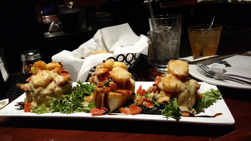 DiParma | restaurant | 175 MA-28, West Yarmouth, MA 02673, USA | 5087717776 OR +1 508-771-7776