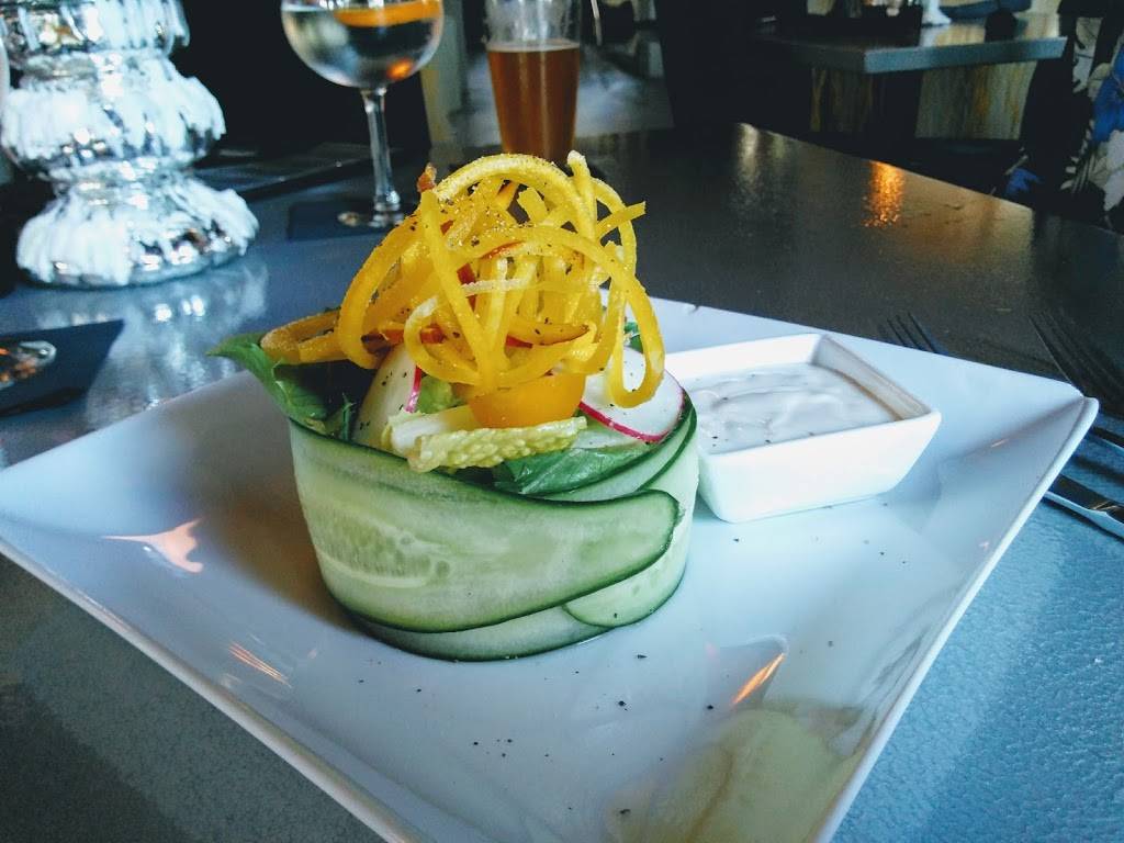 Martinis Organic Restaurant | restaurant | 1815 S Ridgewood Ave, South Daytona, FL 32119, USA | 3867631090 OR +1 386-763-1090