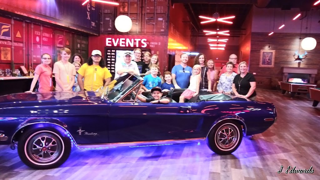 Bowlero Tuscaloosa | restaurant | 2001 McFarland Blvd E, Tuscaloosa, AL 35404, USA | 2055187781 OR +1 205-518-7781