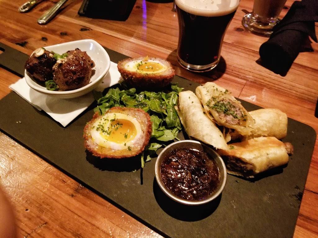 Wilde Rover | restaurant | 111 Central Way, Kirkland, WA 98033, USA | 4258228940 OR +1 425-822-8940