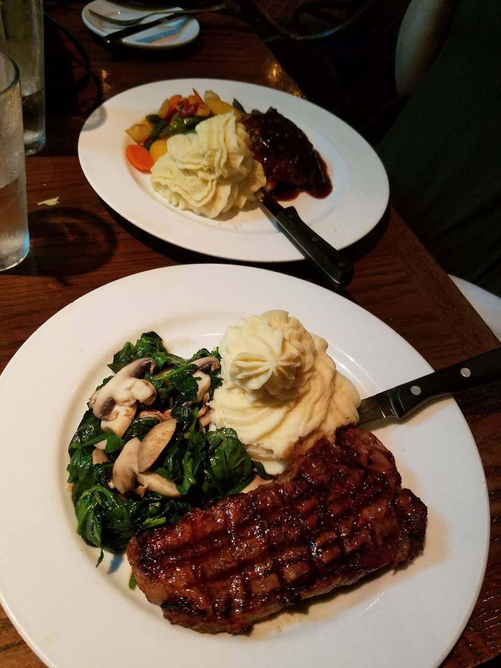 Old Man Raffertys | restaurant | 106 Albany St, New Brunswick, NJ 08901, USA | 7328466153 OR +1 732-846-6153