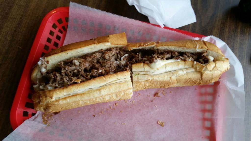 Mr Zs Pizza | restaurant | 267 High St, Clinton, MA 01510, USA | 9783688210 OR +1 978-368-8210