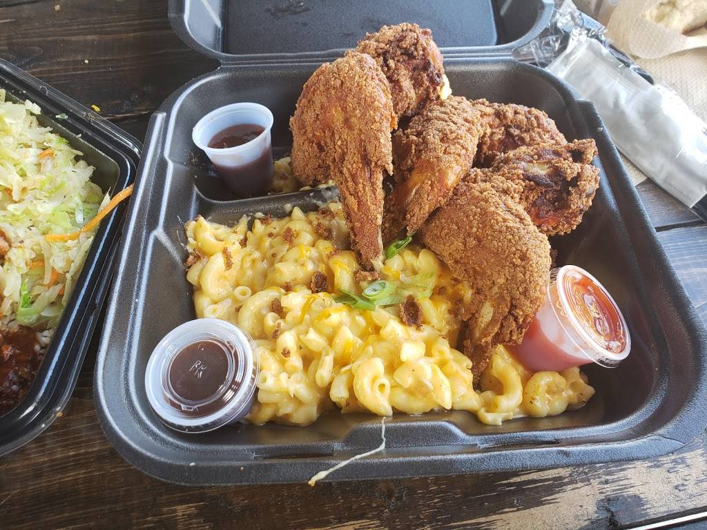 The Jerk Shack | restaurant | 117 Matyear St, San Antonio, TX 78237, USA | 2107767780 OR +1 210-776-7780