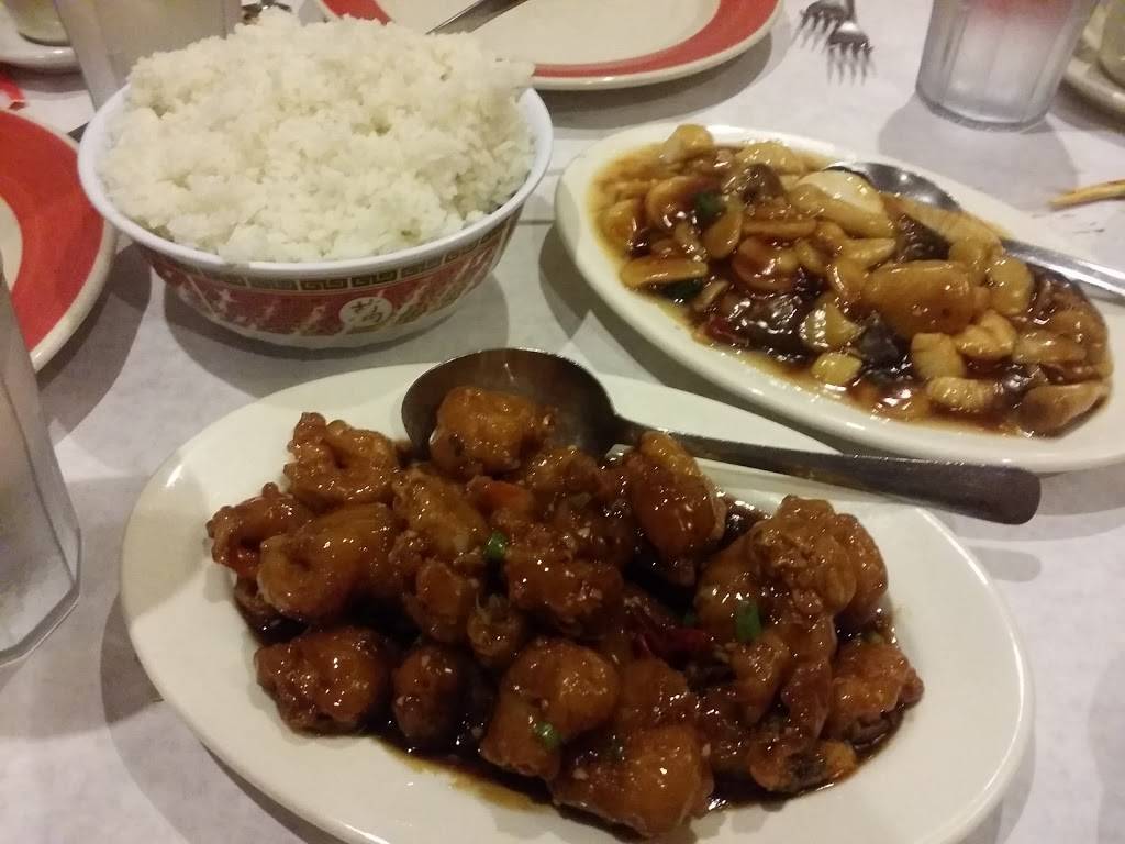 Yen Ching | restaurant | 1012 S Brentwood Blvd, Richmond Heights, MO 63117, USA | 3147217507 OR +1 314-721-7507