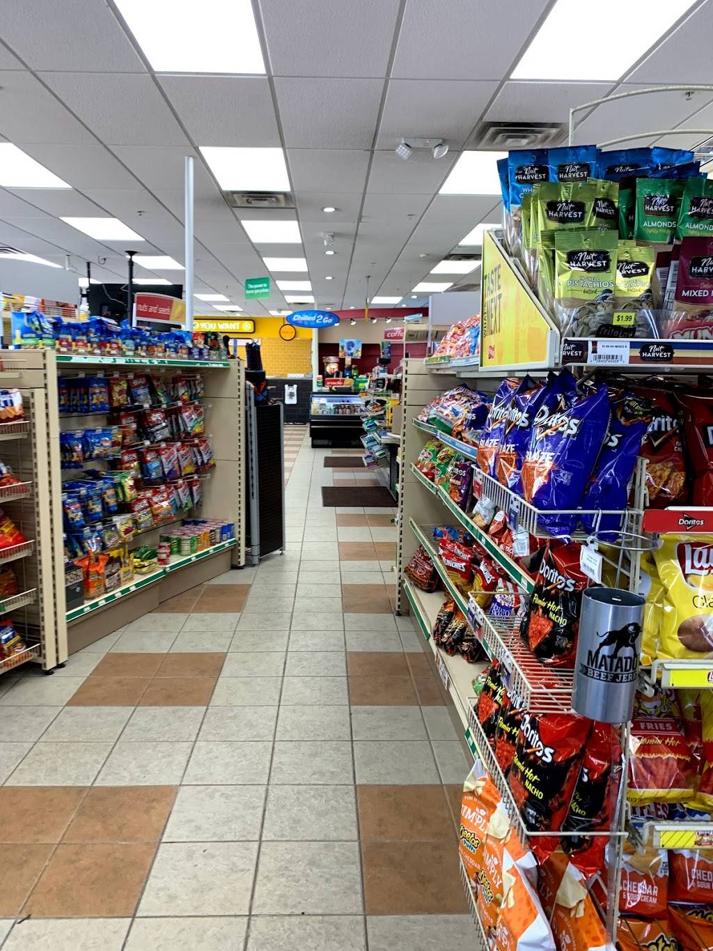 Which Wich Superior Sandwiches | restaurant | 136 S S Gary Ave, Bloomingdale, IL 60108, USA | 6302835134 OR +1 630-283-5134