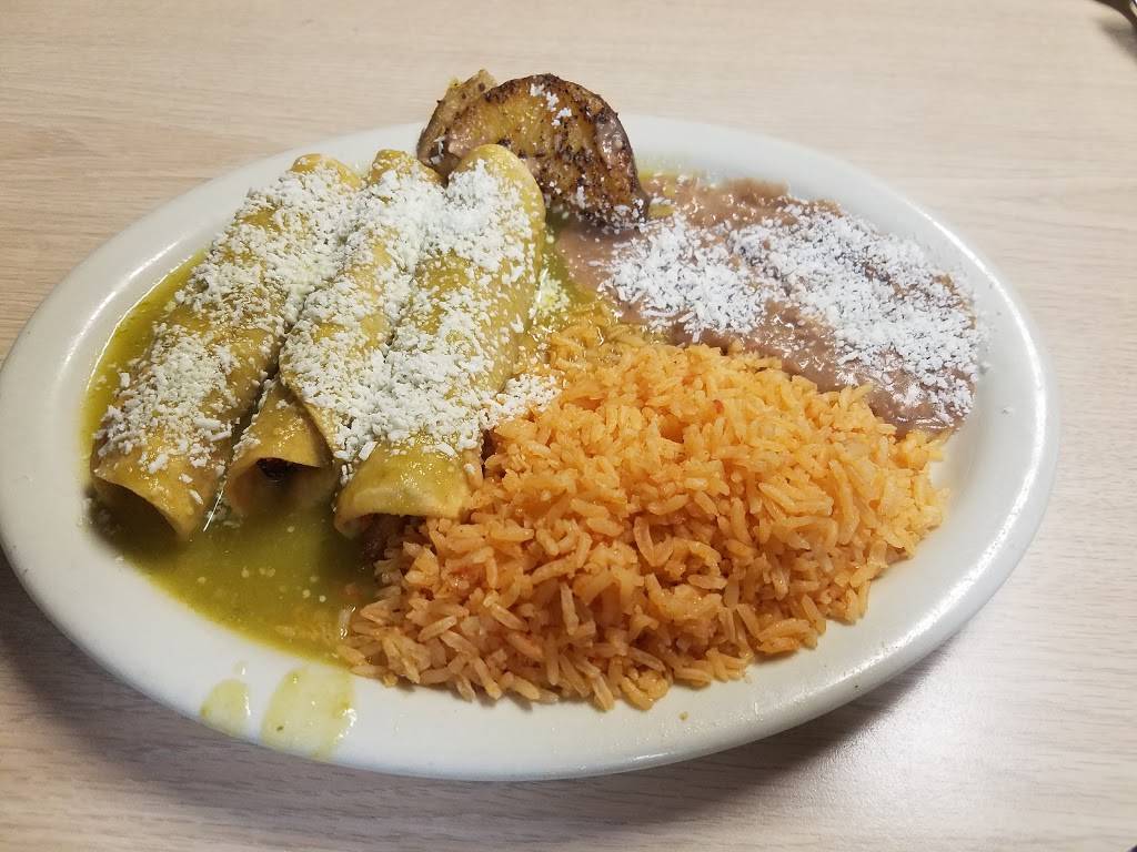 El Pio Pio Restaurant | restaurant | 41289 Rd 128, Orosi, CA 93647, USA | 5595282424 OR +1 559-528-2424