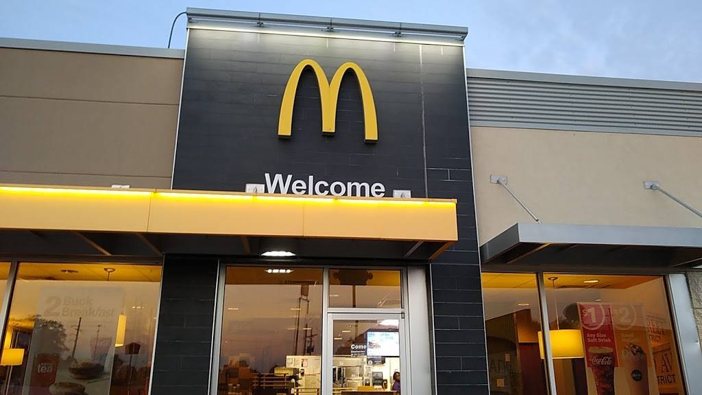 McDonalds | cafe | 1196 Hazel St, Arcadia, LA 71001, USA | 3182633997 OR +1 318-263-3997