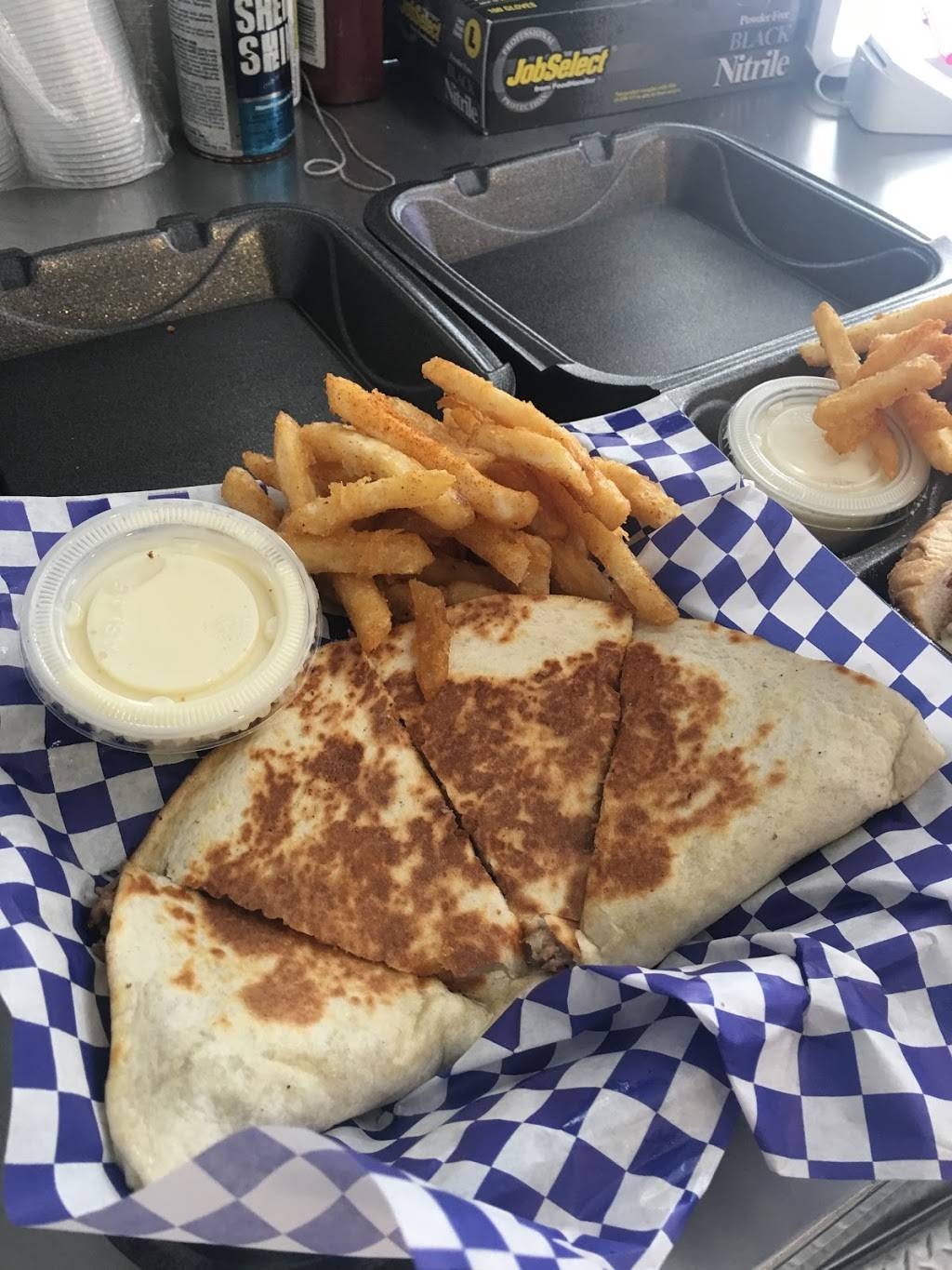 Phillys Best the Cheesesteak Machine | restaurant | 1658 W US Hwy 90, Lake City, FL 32055, USA | 9043491479 OR +1 904-349-1479