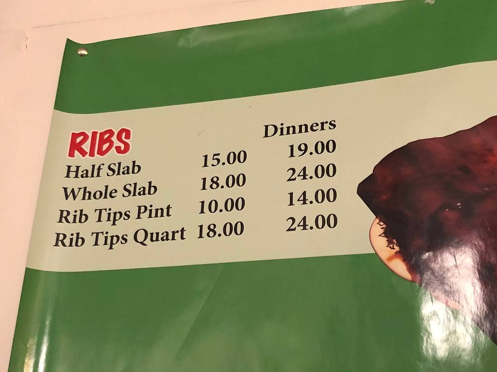 Daves BBQ | restaurant | 16046 East 8 Mile Road, Detroit, MI 48205, USA | 3134599204 OR +1 313-459-9204