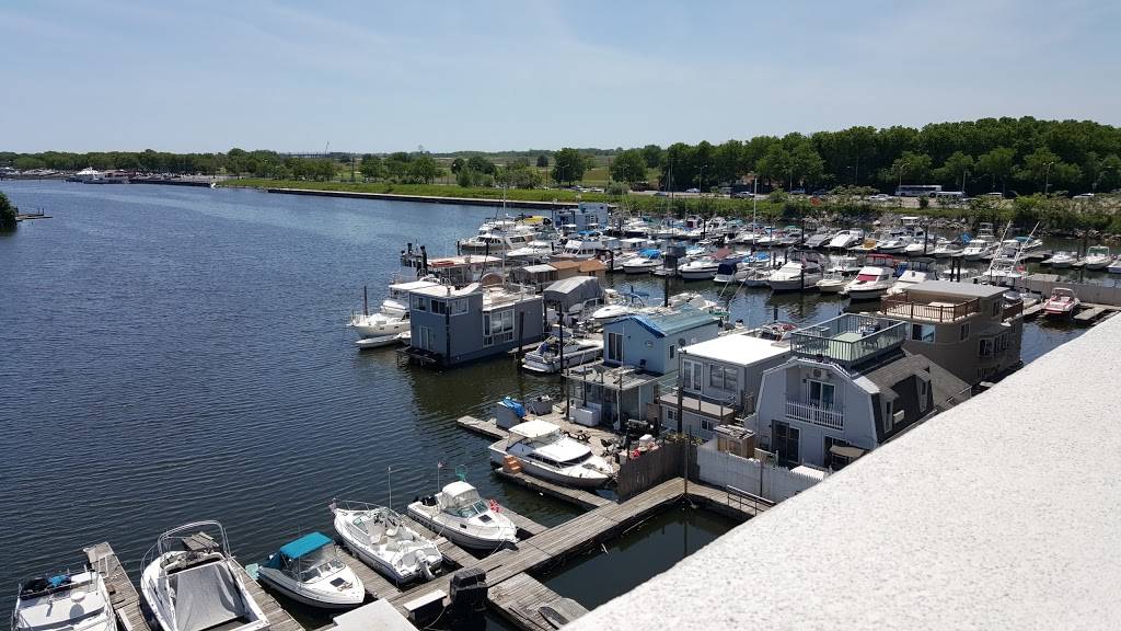 Kings Plaza Shopping Center | shopping mall | 5100 Kings Plaza, Brooklyn, NY 11234, USA | 7182536842 OR +1 718-253-6842