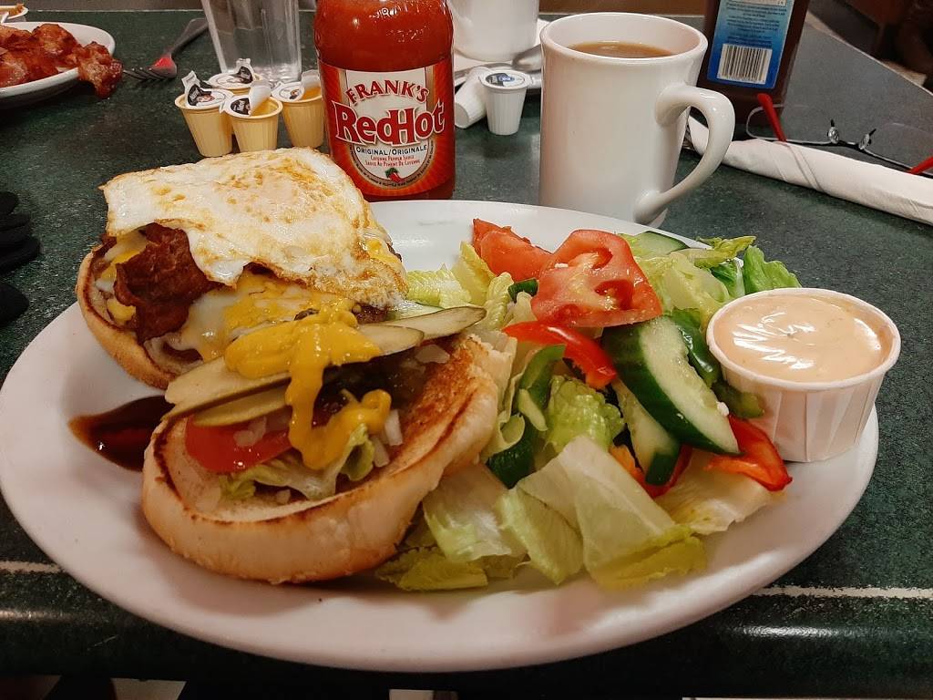 Johnnys Original Eatery | restaurant | 850 King St W, Oshawa, ON L1J 2L5, Canada | 9055767748 OR +1 905-576-7748