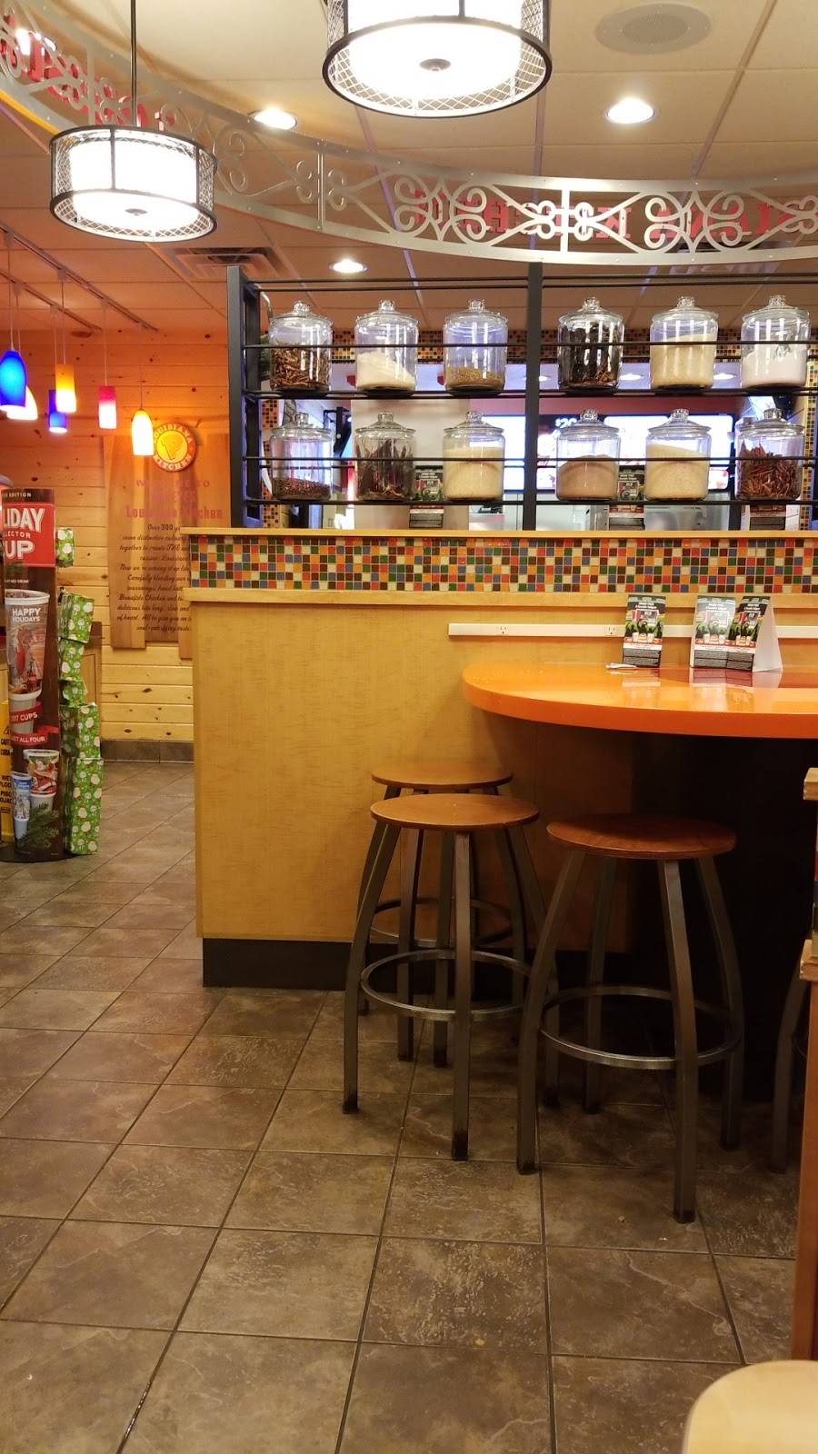 Popeyes Louisiana Kitchen | restaurant | 2912 Houston Hwy, Victoria, TX 77901, USA | 3618947940 OR +1 361-894-7940