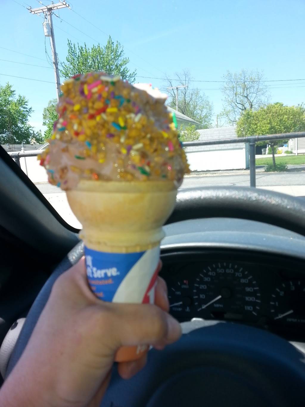 Dairy Queen Grill & Chill | restaurant | 1057 E Market St, Nappanee, IN 46550, USA | 5747733314 OR +1 574-773-3314