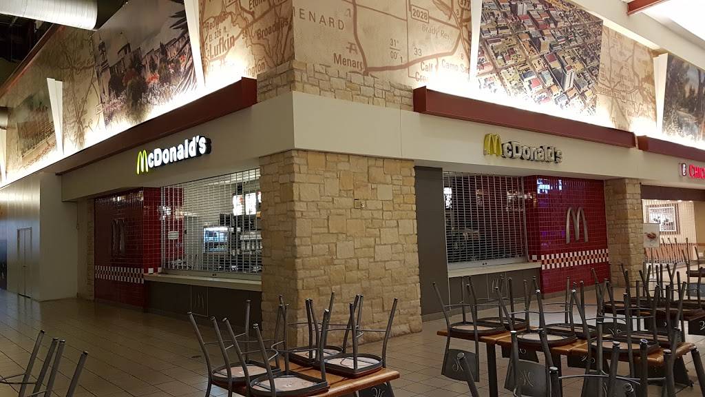 McDonalds | cafe | 900 Gessner Rd, Houston, TX 77024, USA | 7139731035 OR +1 713-973-1035