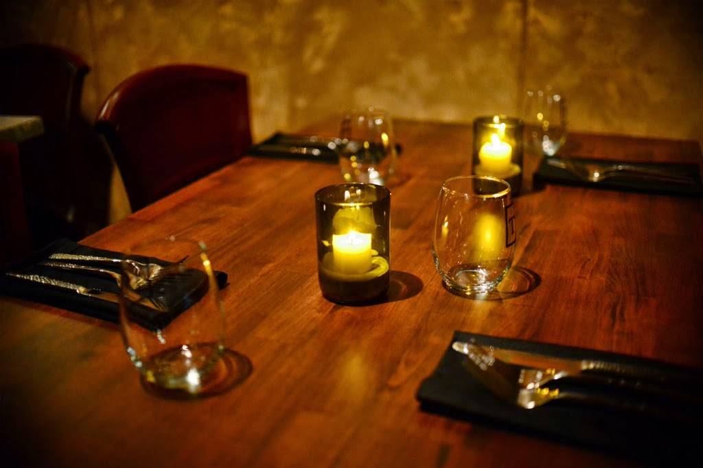 Tutonis Restaurant | restaurant | 108 N George St, York, PA 17401, USA | 7178855169 OR +1 717-885-5169