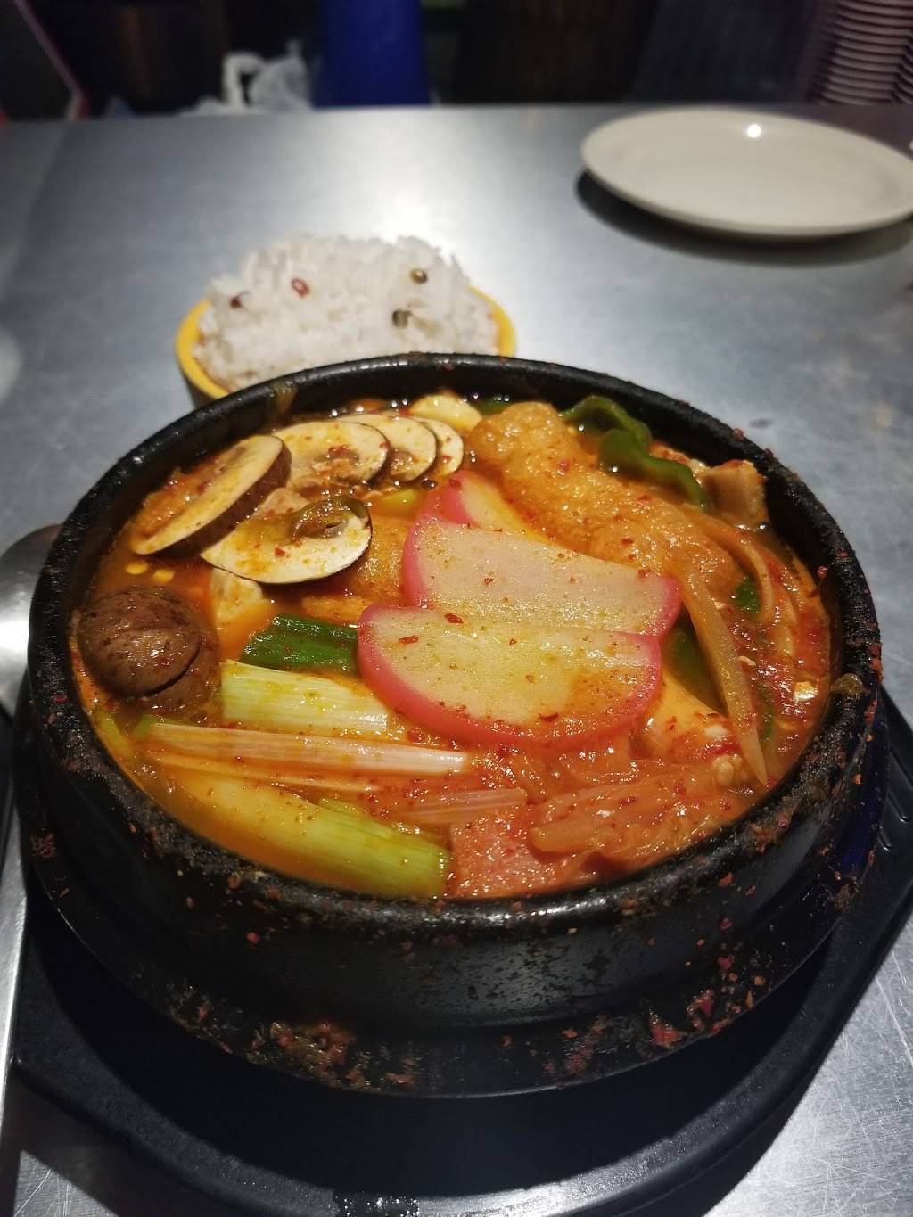 B.D.G | restaurant | 2660 Golf Rd, Glenview, IL 60025, USA | 8477292600 OR +1 847-729-2600