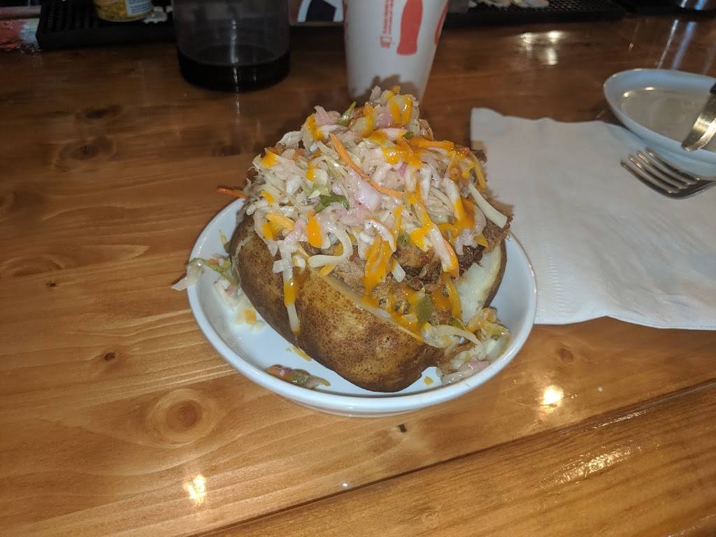 Ollies Tavern | restaurant | 304 Trade St, Greer, SC 29651, USA | 8644696830 OR +1 864-469-6830