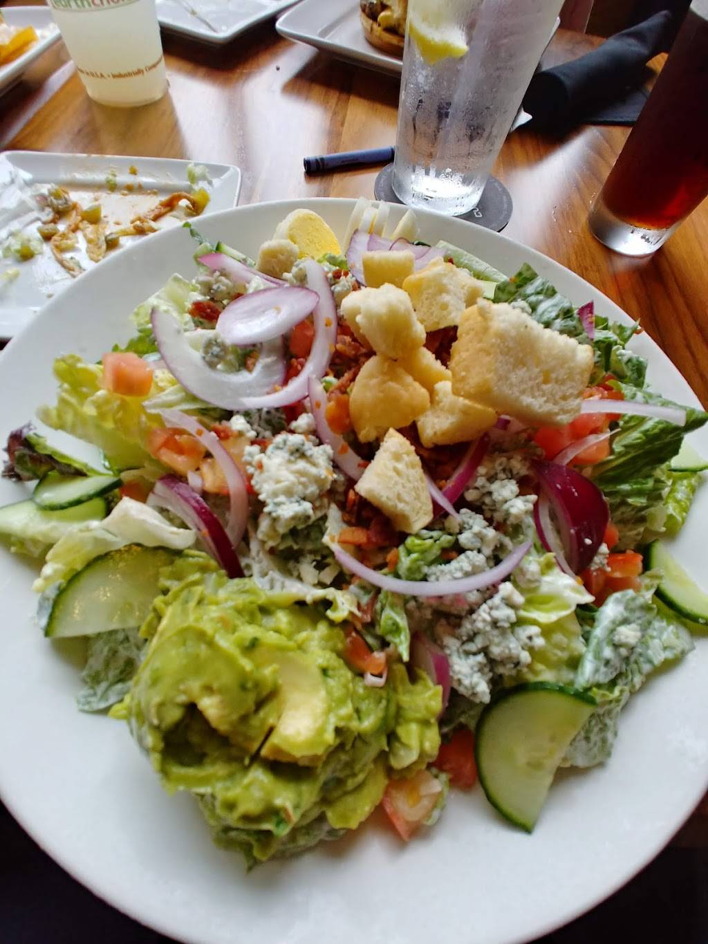 Bru Burger Bar - Westerville | restaurant | 691 N Cleveland Ave, Westerville, OH 43082, USA | 6149188680 OR +1 614-918-8680