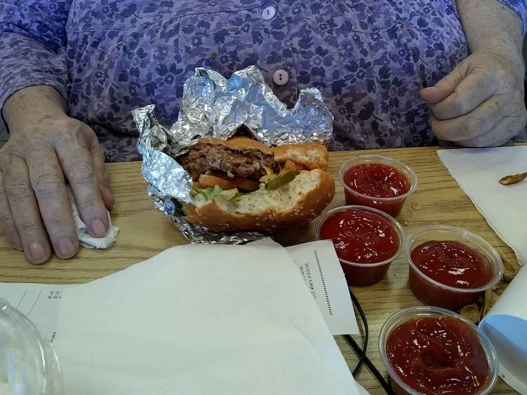 Five Guys | meal takeaway | 1855 41st Ave, Capitola, CA 95010, USA | 8314751948 OR +1 831-475-1948