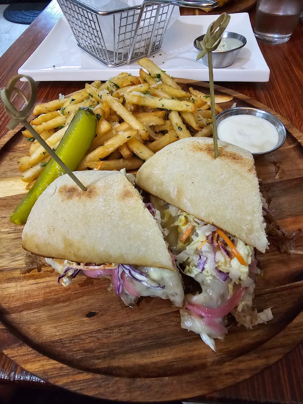 Valentinas Kitchen | restaurant | 100 W American Canyon Rd suite k3, American Canyon, CA 94503, USA | 7079806192 OR +1 707-980-6192