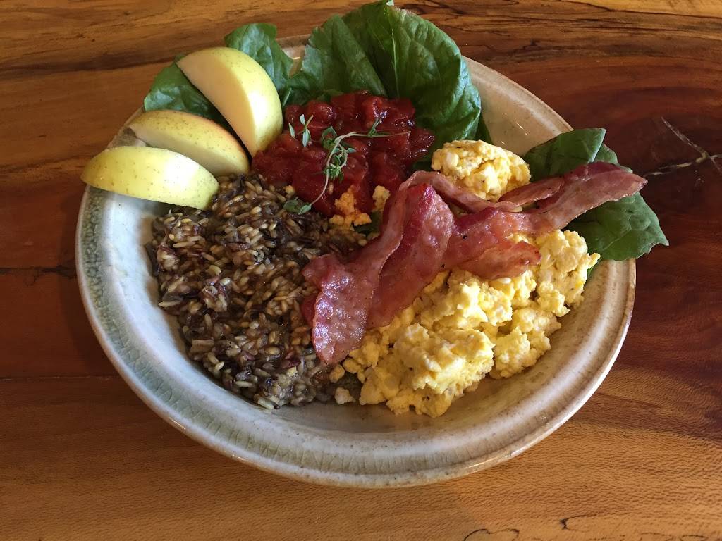 Root Cafe, Coffeehouse & Spirits | restaurant | 120 E Main St, Fennville, MI 49408, USA | 2695121171 OR +1 269-512-1171