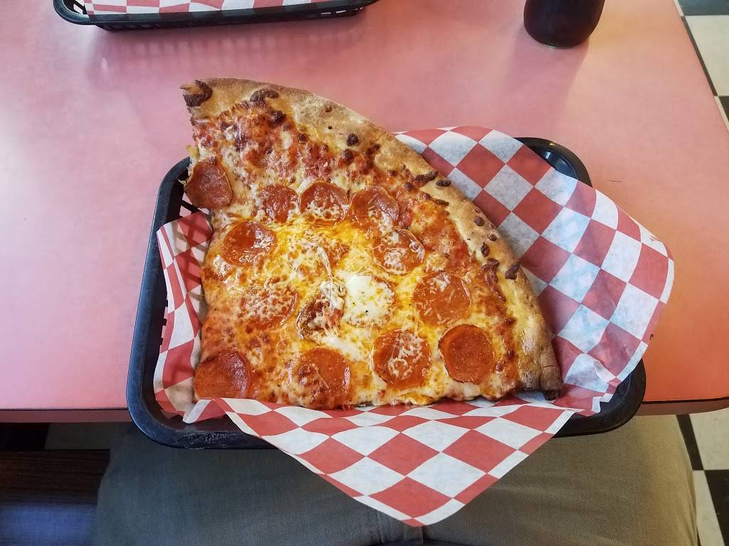 Southside Flying Pizza | restaurant | 2206 S Congress Ave, Austin, TX 78704, USA | 5124424246 OR +1 512-442-4246