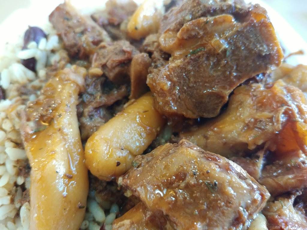 Tweedys | restaurant | 16945 Leslie St #30, Newmarket, ON L3Y 9A2, Canada | 9058530899 OR +1 905-853-0899