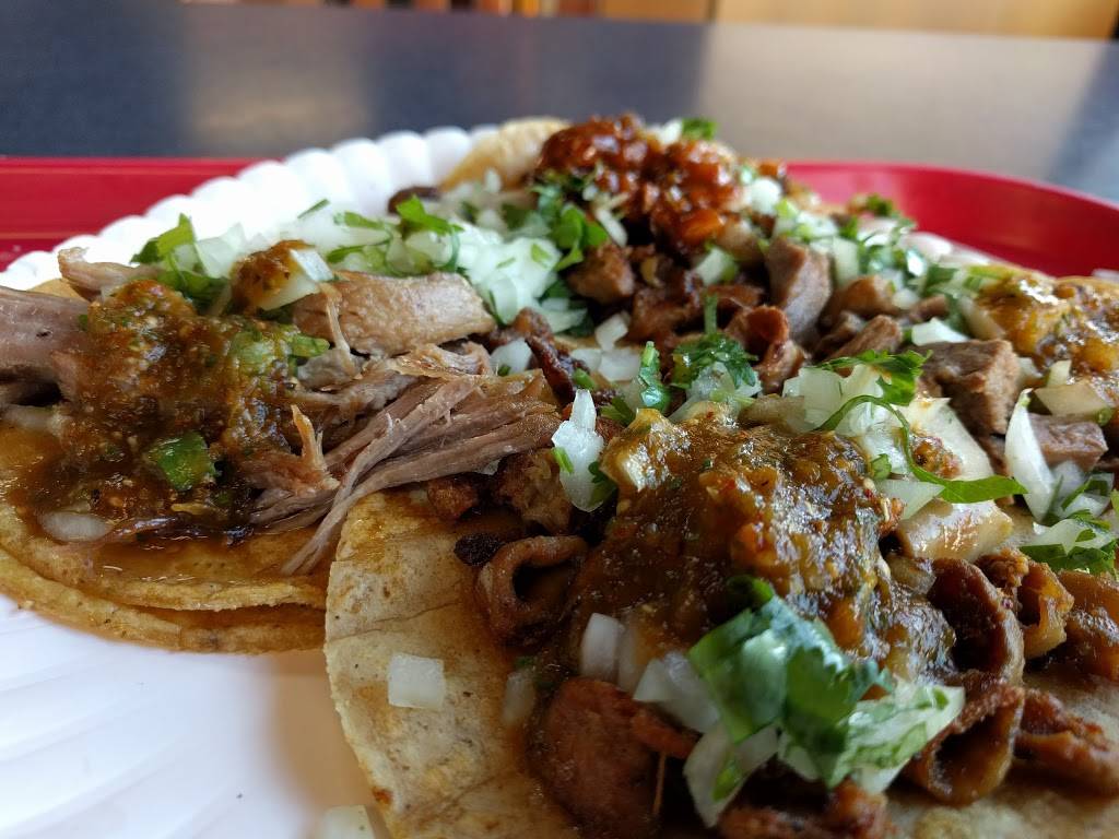 Tacos El Grullense | restaurant | 3018 Middlefield Rd, Redwood City, CA 94063, USA | 6502990600 OR +1 650-299-0600