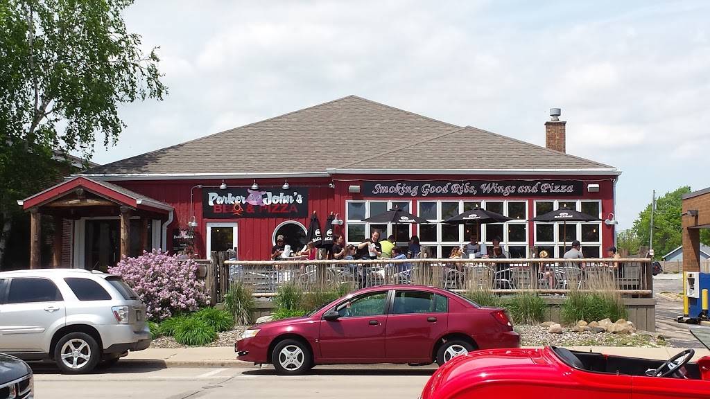 Parker Johns BBQ & Pizza - Menasha | restaurant | 124 Main St, Menasha, WI 54952, USA | 9202156568 OR +1 920-215-6568